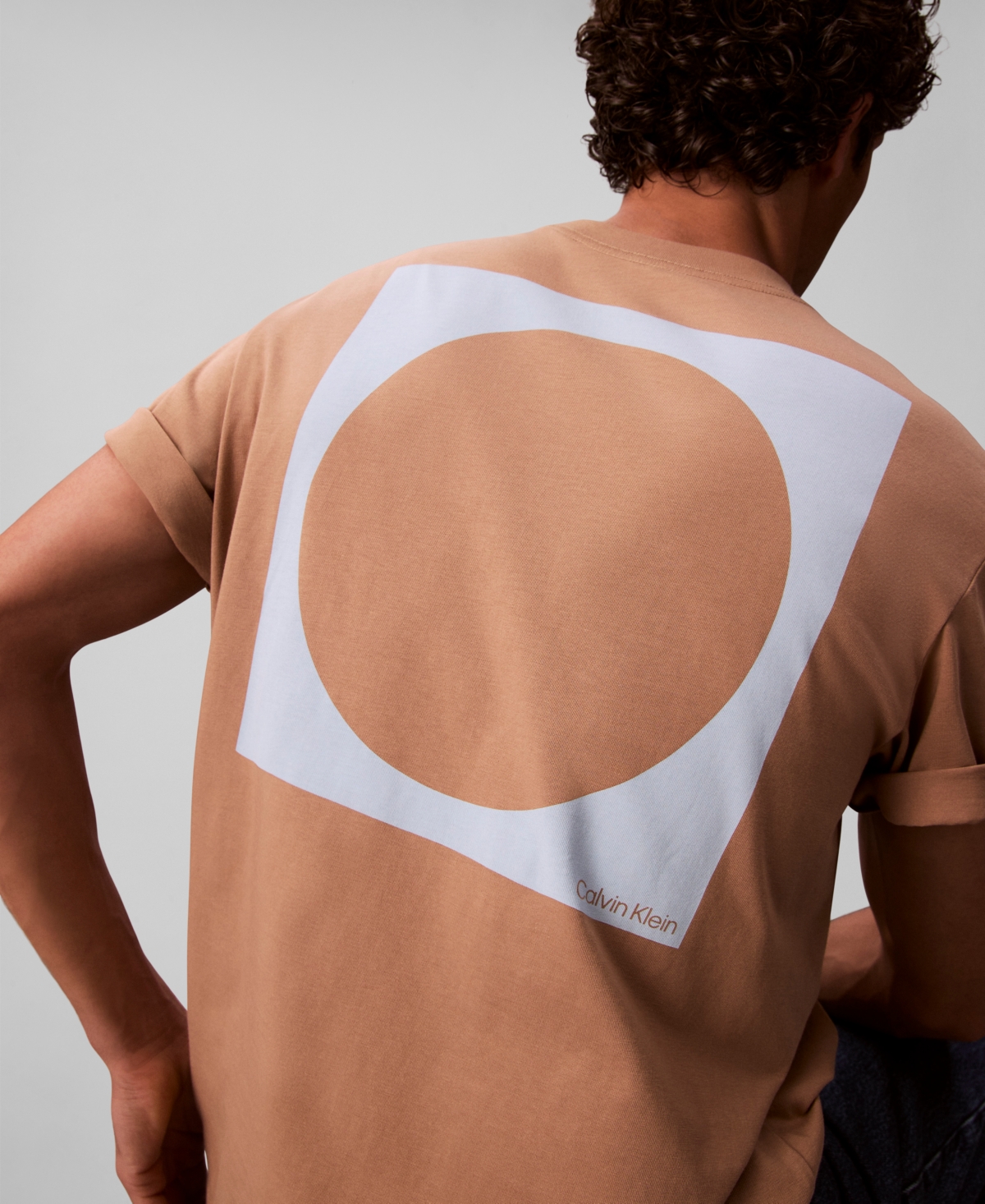 Calvin Klein Men's Circle Graphic Relaxed Fit T-Shirt