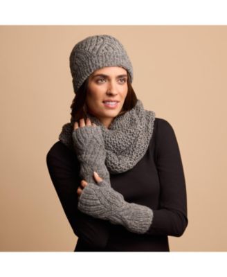 Women s Artisan Hand-Knit Vienna Beanie Hat