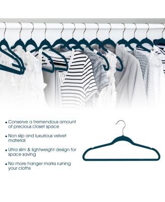 Home 100 Piece Velvet Slim Profile Heavy Duty Felt Hangers with Stainless Steel Swivel Hooks in Pink