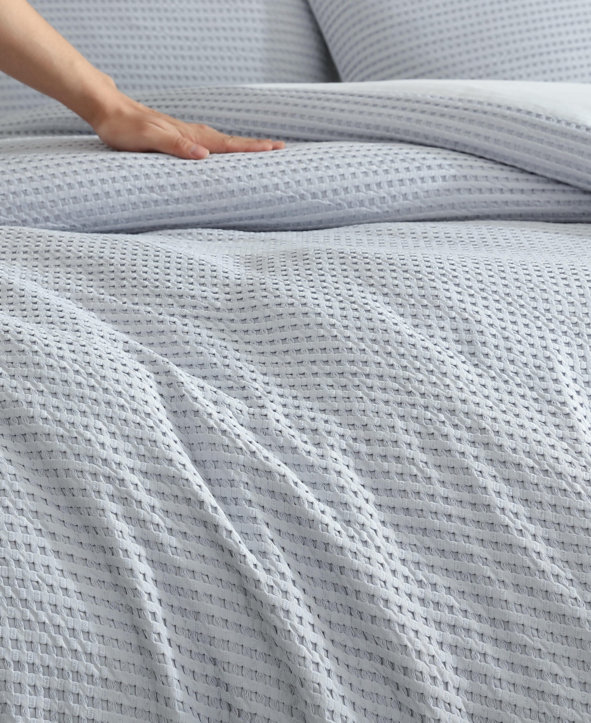 Kenneth Cole New York Solid Waffle 3-Pc. Comforter Set