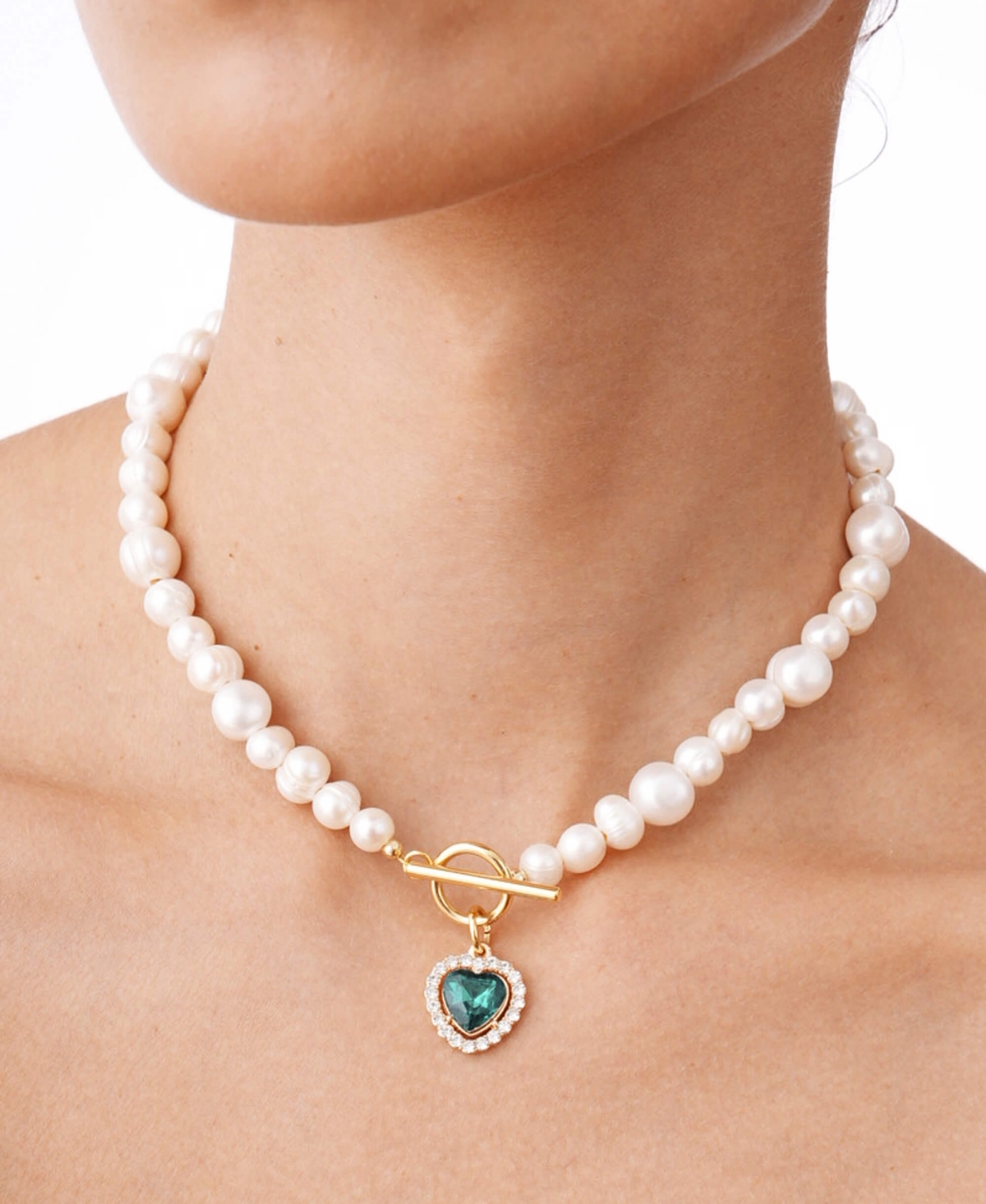 Freshwater Pearl Necklace With Emerald Heart Charm 15.0″