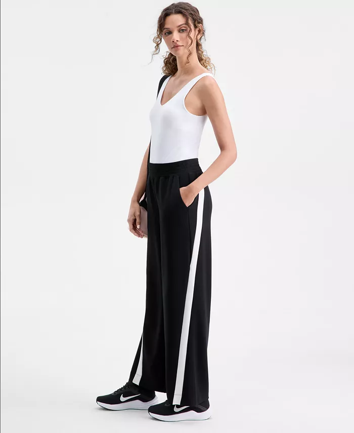 Women's Wide-Leg Sweatpants - thumbnail 5