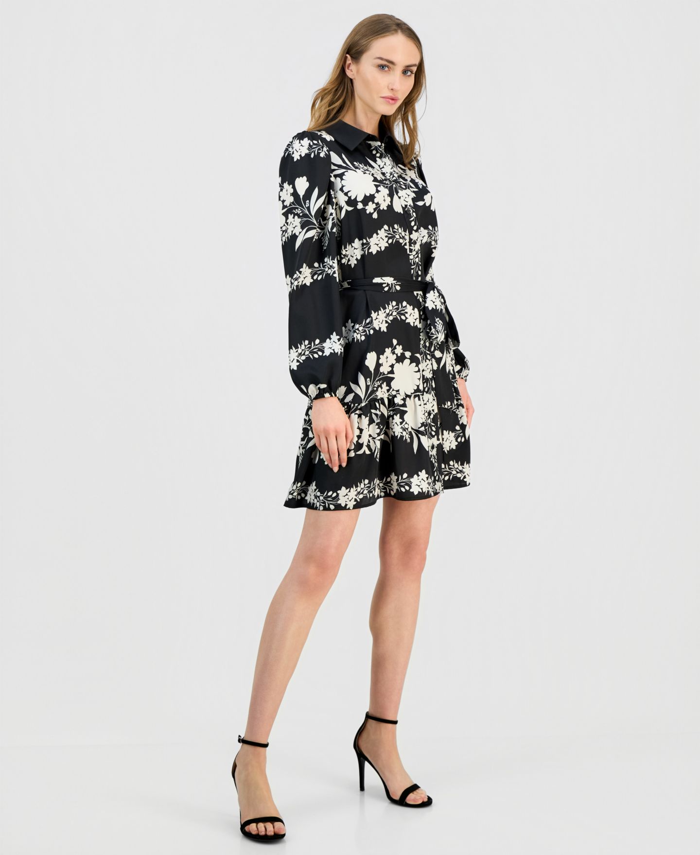 Женское платье Anne Klein Floral Tiered-Hem Shirtdress, цвет: Чёрный разноцветный — фото 5