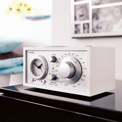 Model Three BT USB-C/A Clock Radio - White