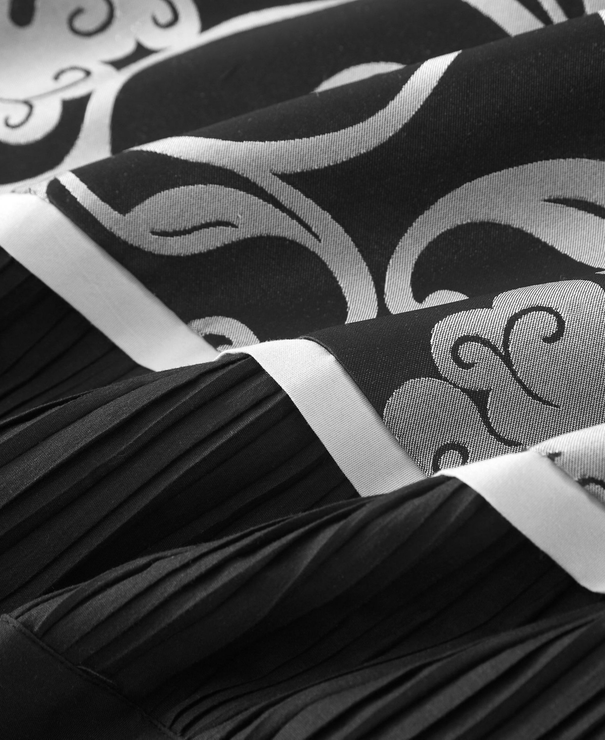 Stratford Park Mollybee 7-piece Comforter Set, Queen In Black