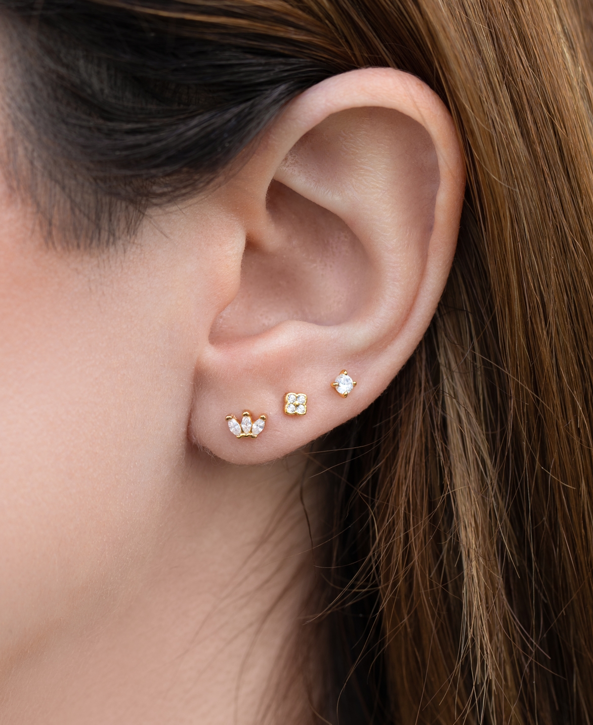 Girls Crew Crystal Dainty Brilliance Flat Back Gold Plated Earrings In Gold