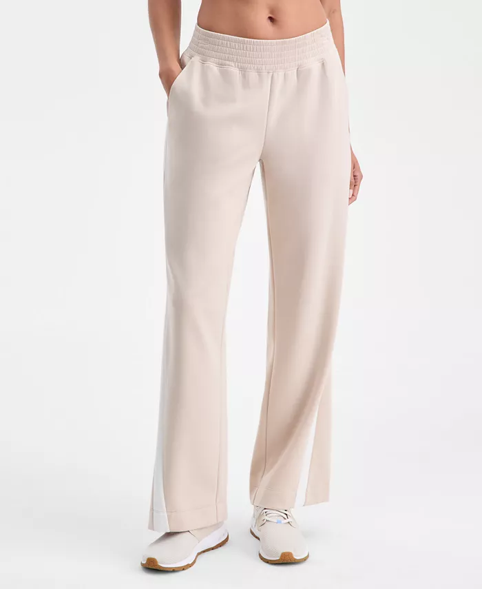 Women's Wide-Leg Sweatpants - thumbnail 3