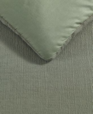 Carved Lines Matelass&amp;eacute; 3-Pc. Comforter Set, King