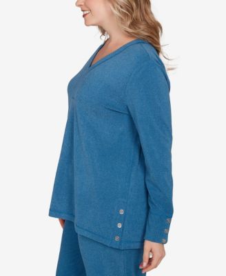 Plus Size Luxe Rib V-Neck Button Accent Knit Top