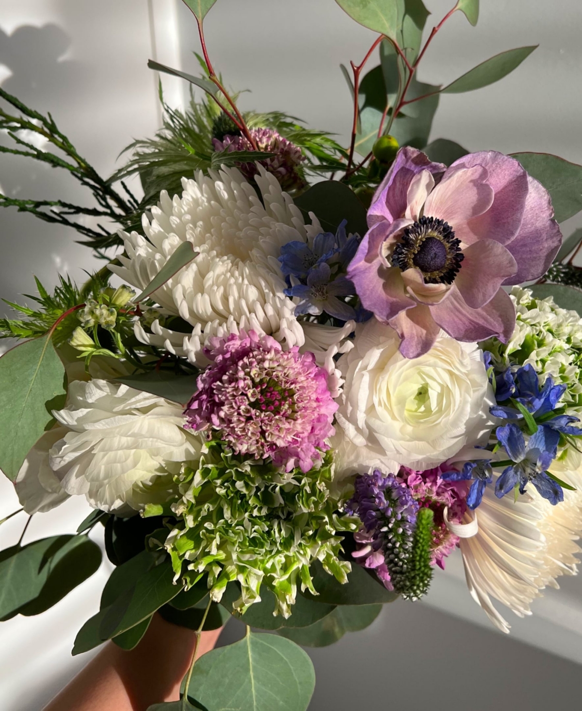 UrbanStems Holiday The Snowfall Fresh Flower Bouquet