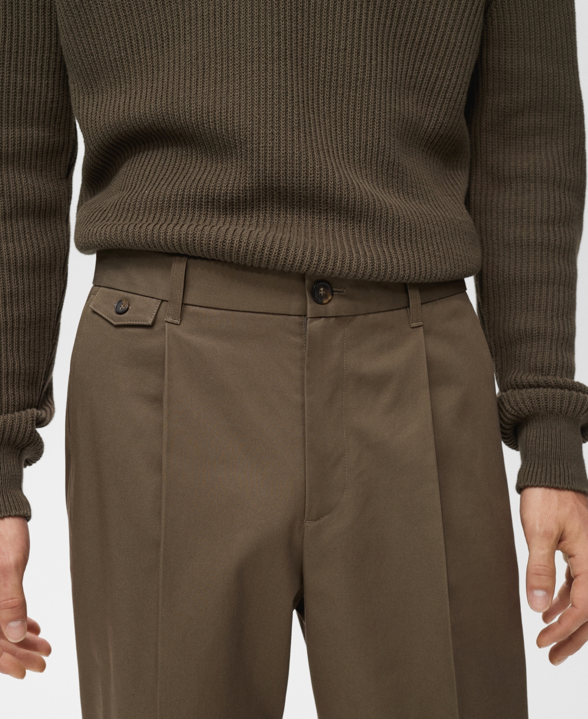 Mango Men's Regular Fit Pleated Cotton Pants