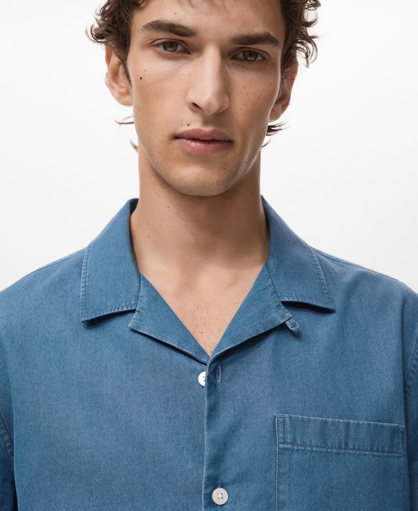 Мужская рубашка Mango Cotton Denim, цвет: Индиго синий — фото 4