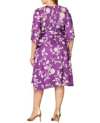 Plus Size Gemini Wrap Dress with Contrast Lined Sleeves