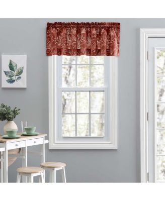 Lexington Leaf Pattern on Colored Ground Tailored Valance 58"x15" Brick