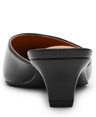 Women's Pointe Low-Heel Pumps