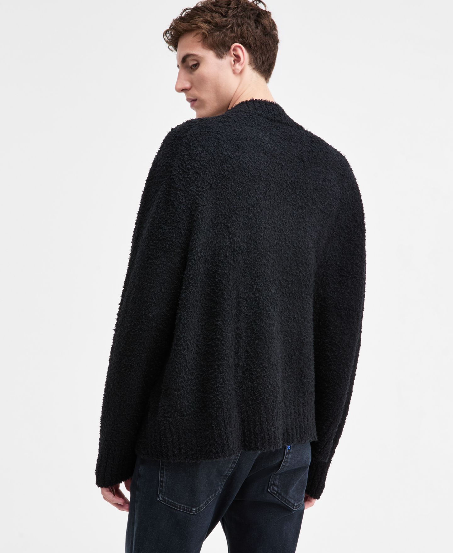 Мужской свитер Hugo Boss Sanou Logo Crewneck Long-Sleeve Sweater, цвет: Чёрный — фото 4