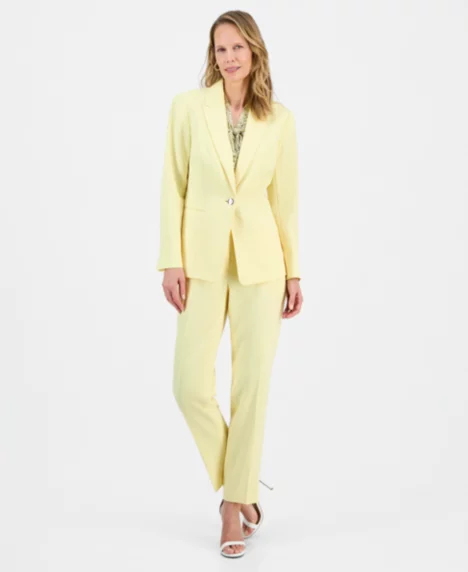 Women's Stretch Crepe Peak-Lapel Jacket, Printed Satin Sleeveless Blouse & Core Julia Stretch Crepe Mid-Rise Pants - None