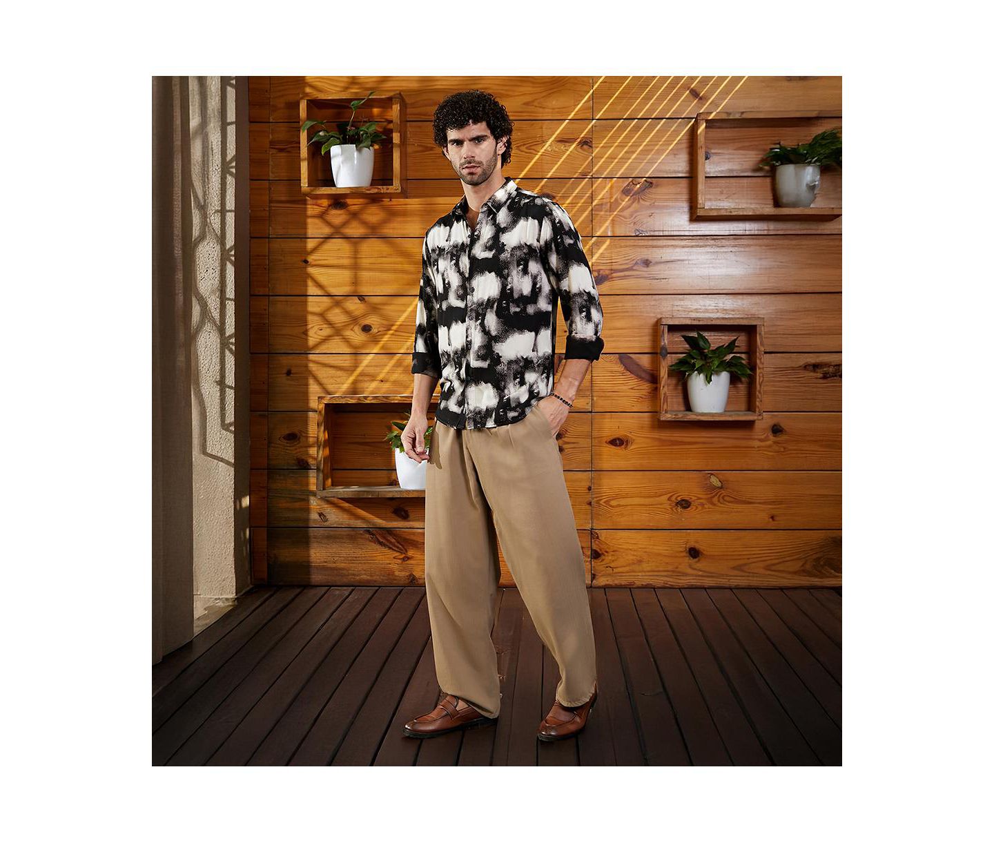 Мужская рубашка Cahoot Campus Sutra Onyx Black Textured Brushwork, цвет: Чёрный — фото 2