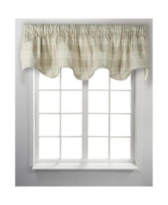 Ellis Curtain