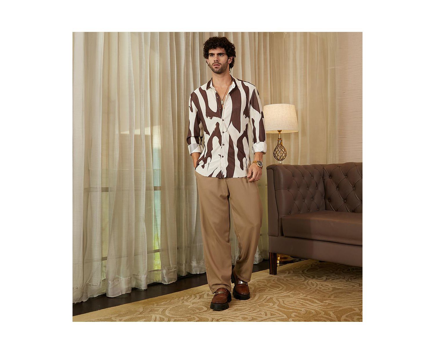 Men's Chocolate Brown & Daisy White Contour-Lines Pleated Shirt