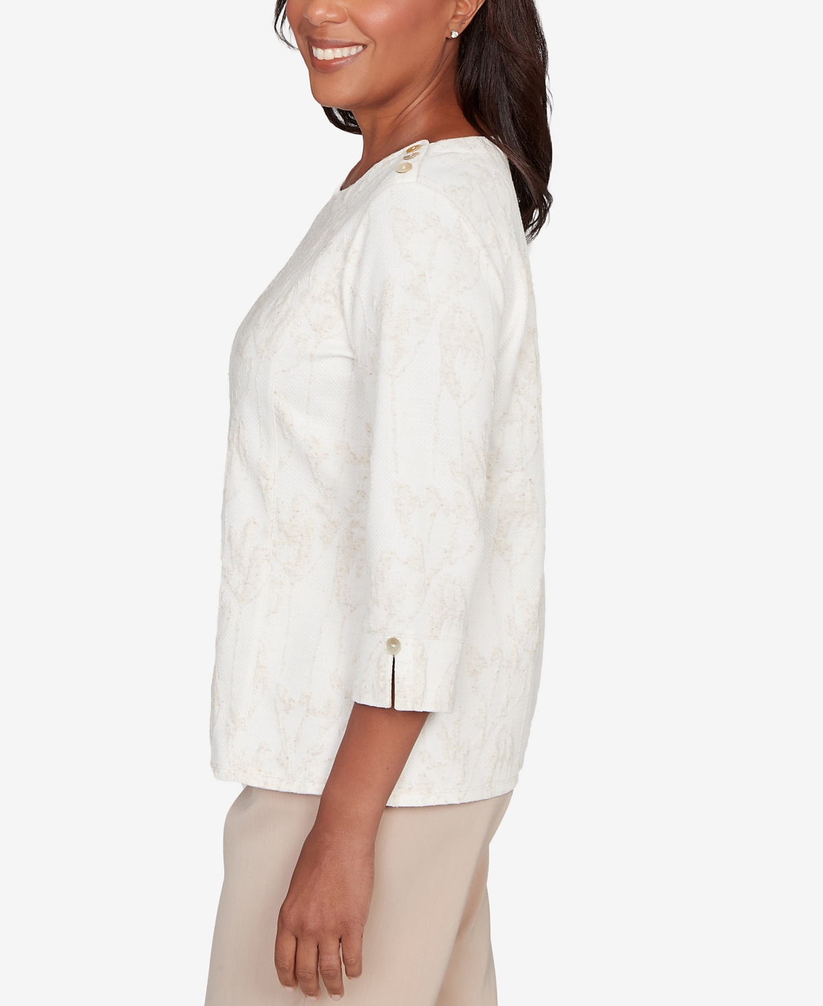 Alfred Dunner Women's Saratoga Springs Raised Texture Floral Design Knit Top In White