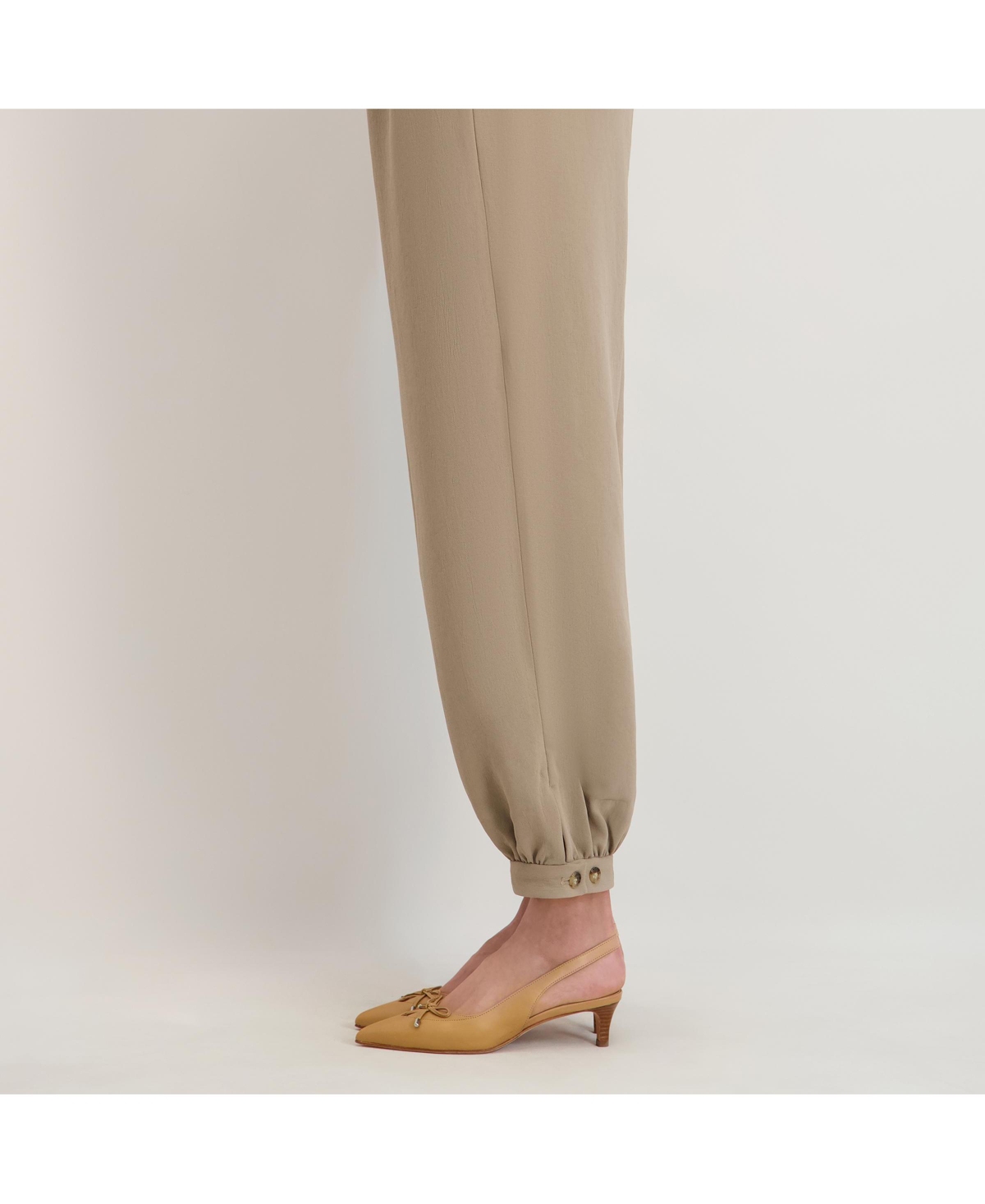 Bernardo Misha Kitten Heel Pump