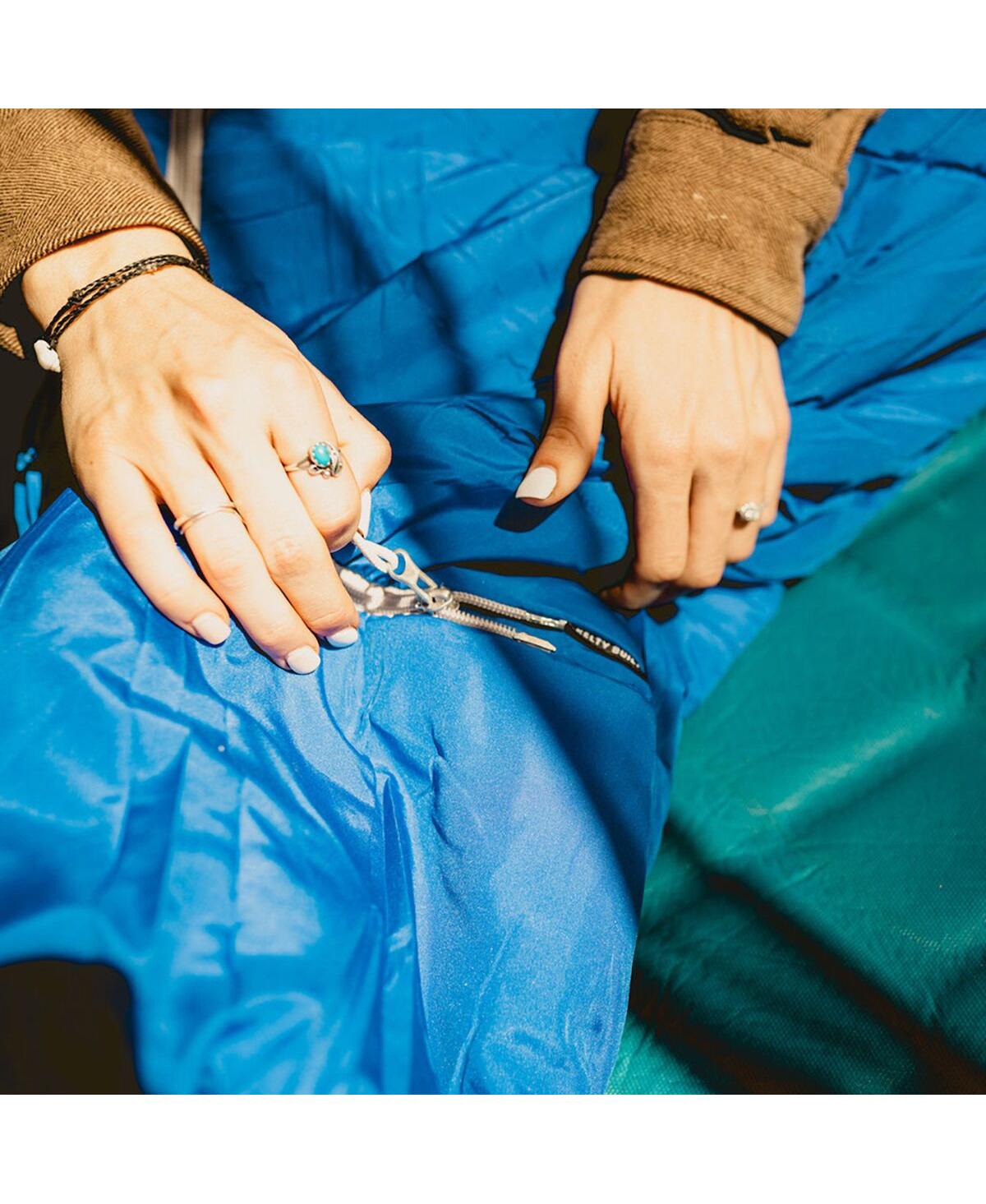 Kelty Rambler 50 Sleeping Bag: 50F Synthetic 55 to 30 Degree Synthetic Bags