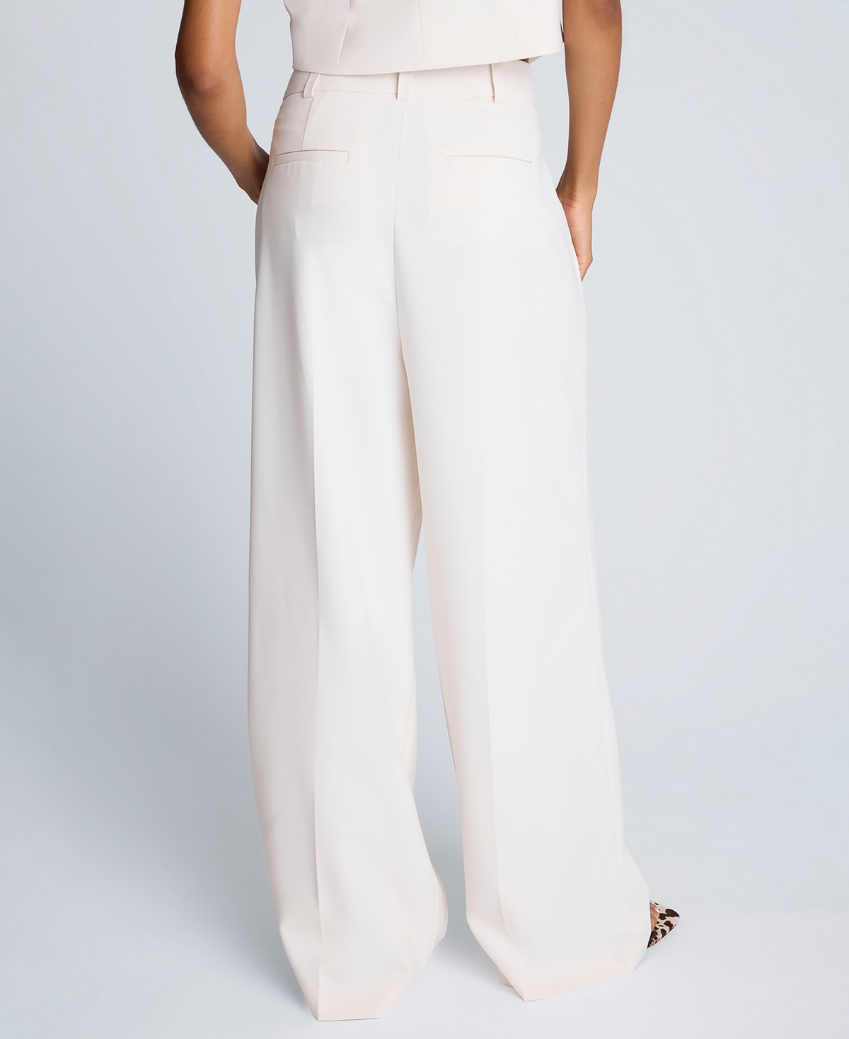 Kenneth Cole Women's Luxe Twill High Rise Wide Leg Pants In White