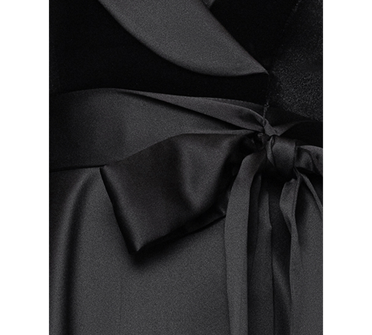 Xscape Women's Bow Detail Collar Maxi Gown
