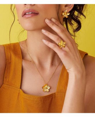 Buttercup Flower Pendant Necklace