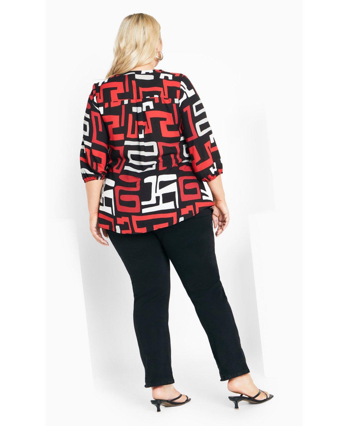 Avenue Women's Meila Zip Top