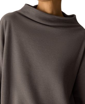 Women's Funnel Neck Long-Sleeve Box Top