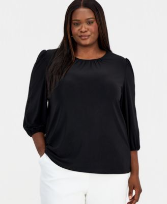 Plus Size Crochet-Trim 3/4-Sleeve Top
