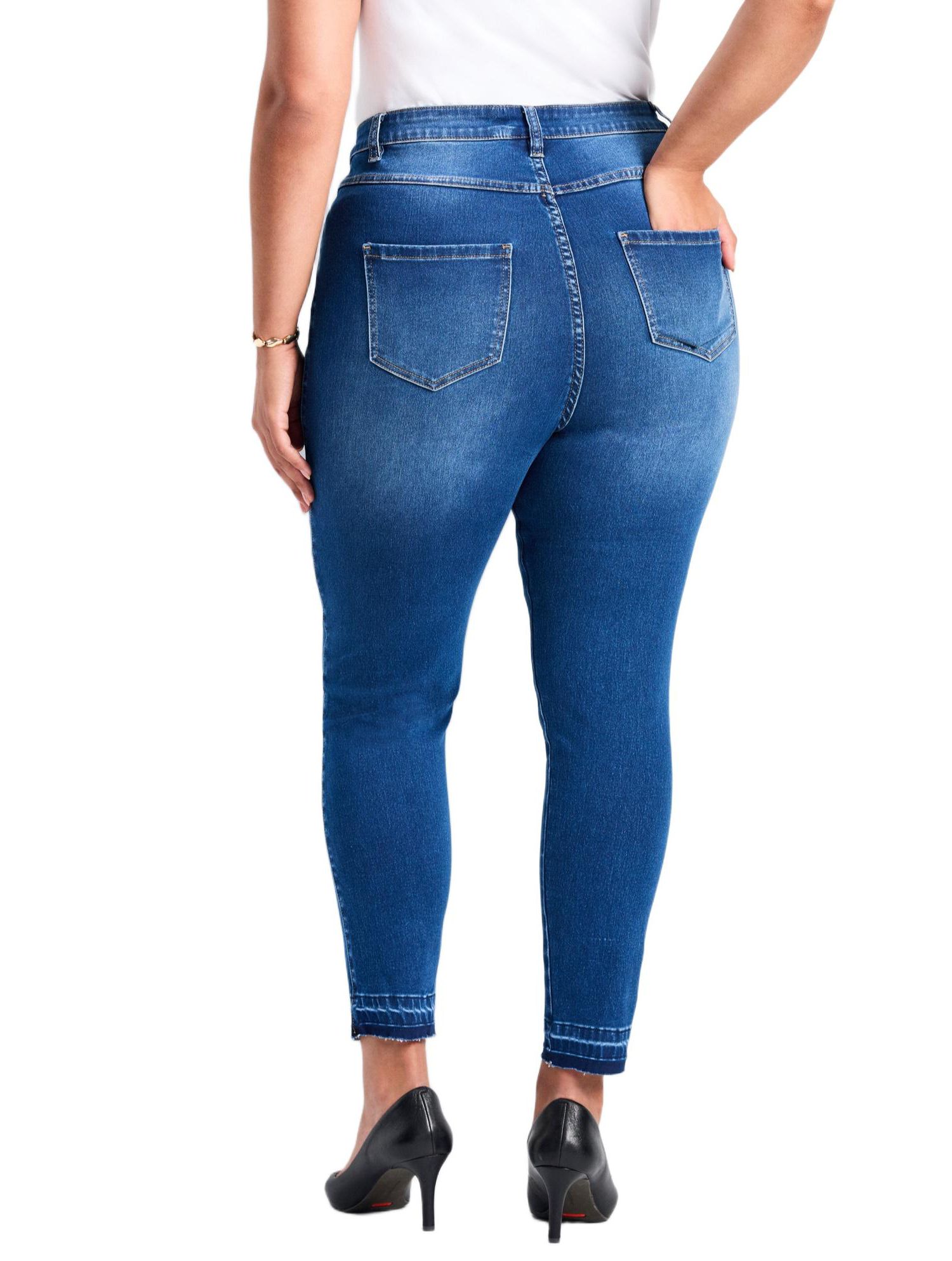 Women's Plus Size Butter Skinny Frayed Hem Jean