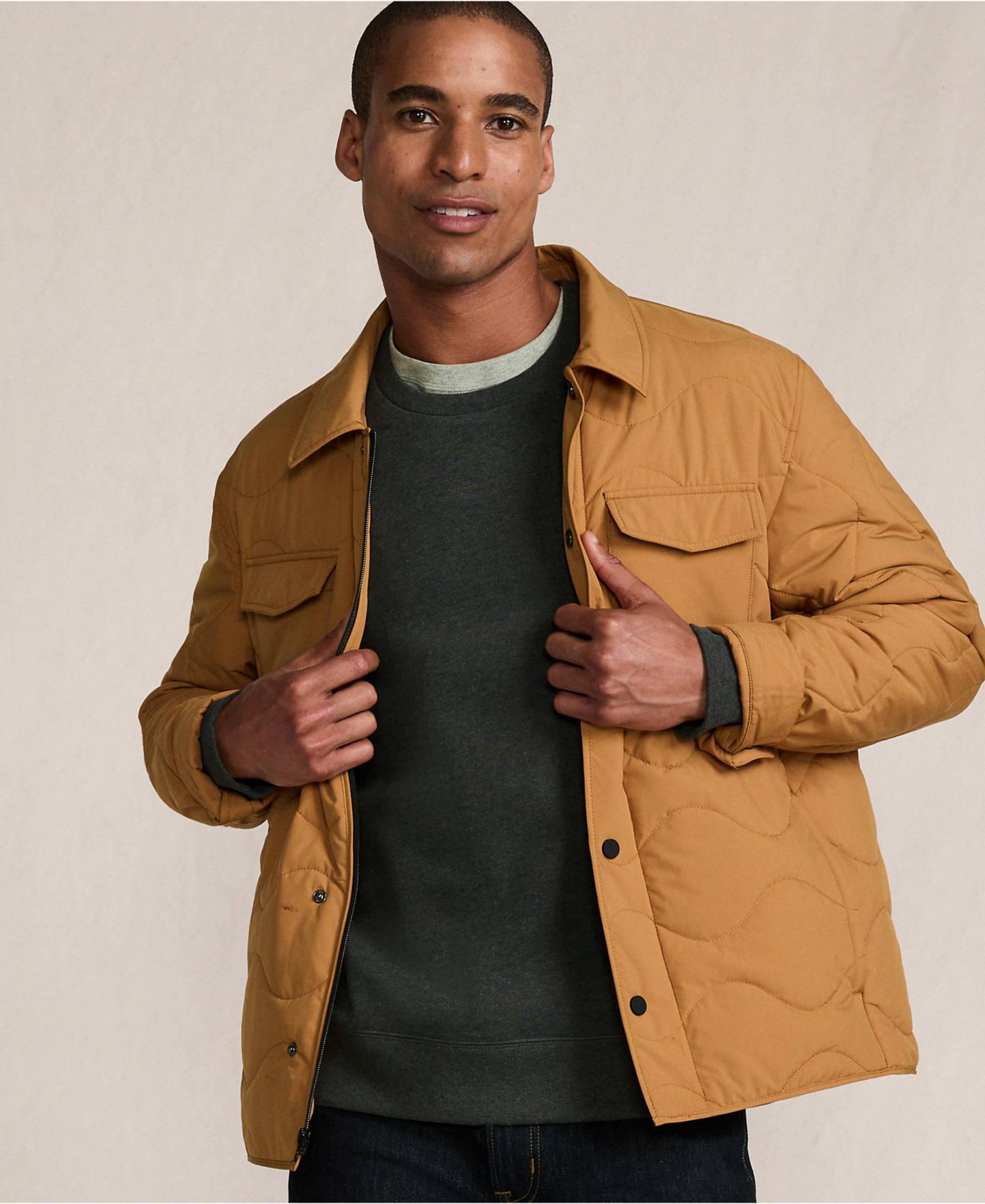 Мужская куртка Lands' End Quilted Insulated Shirt Jacket, цвет: Верблюжий — фото 4