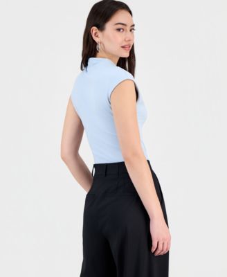 Women's Short-Sleeve Side-Ruched Top