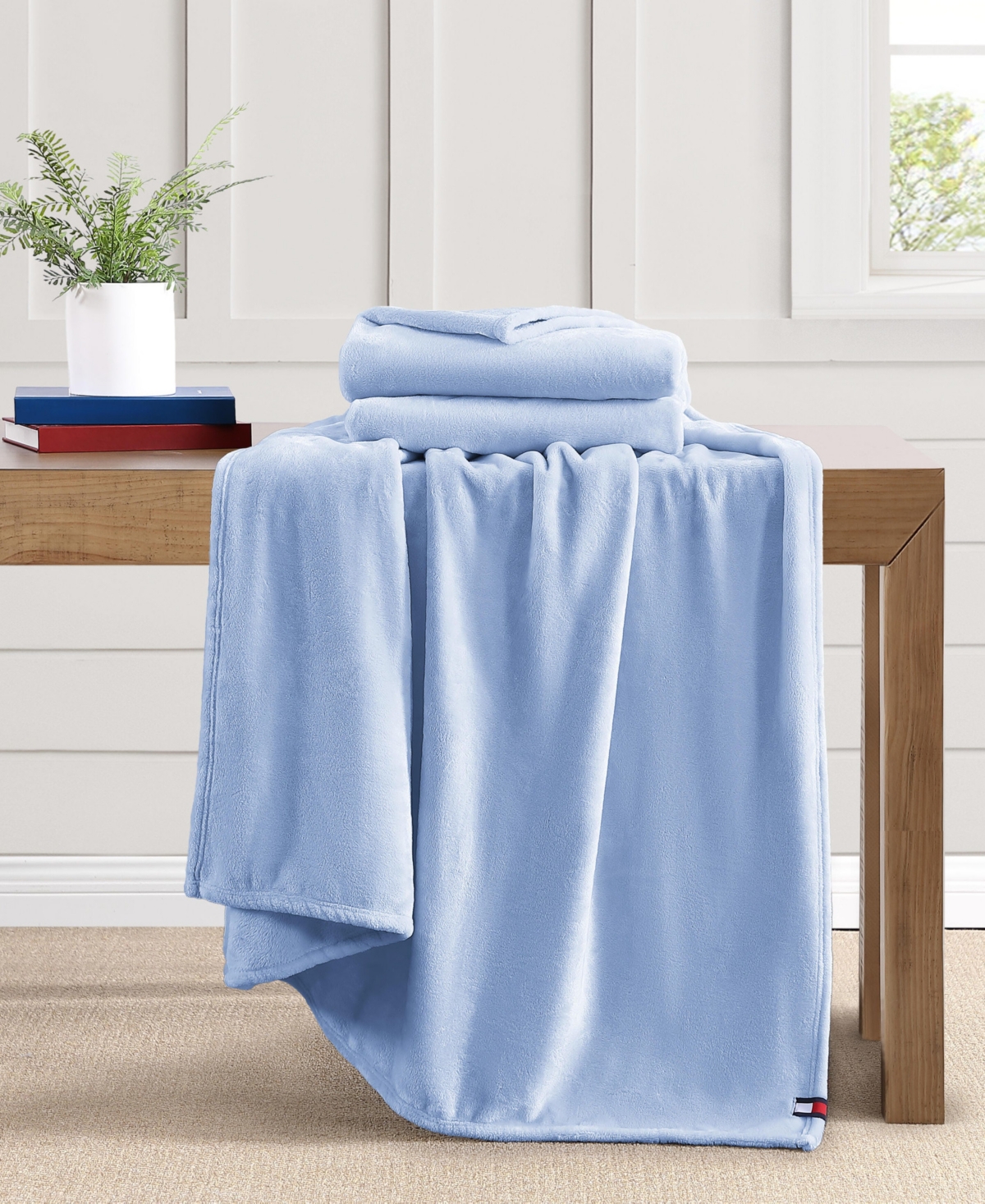 Tommy Hilfiger Solid Plush Blanket, Twin