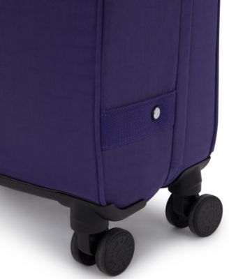 Spontaneous Medium Rolling Luggage