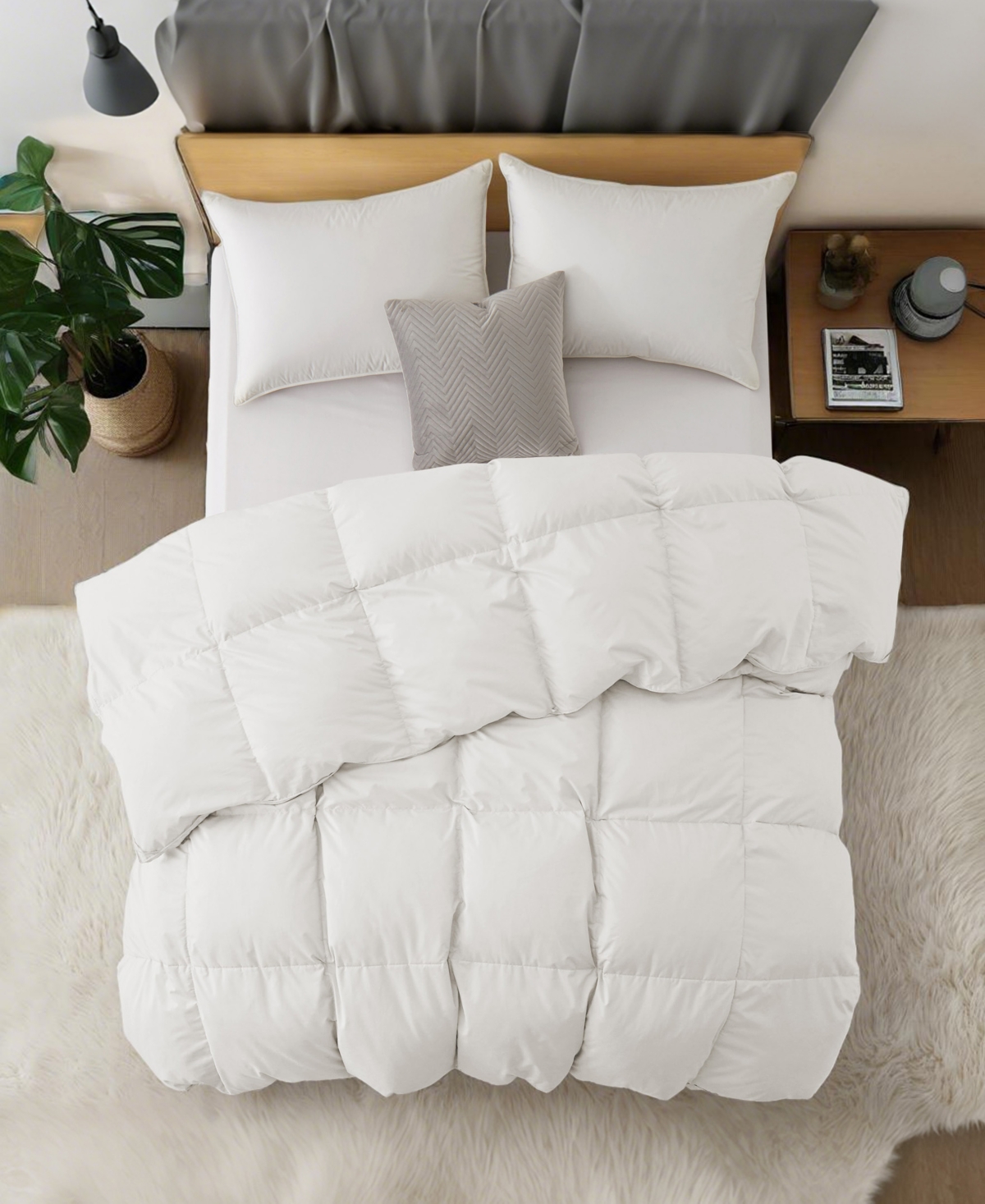 Unikome Extra Warmth White Goose Feather and Fiber Comforter