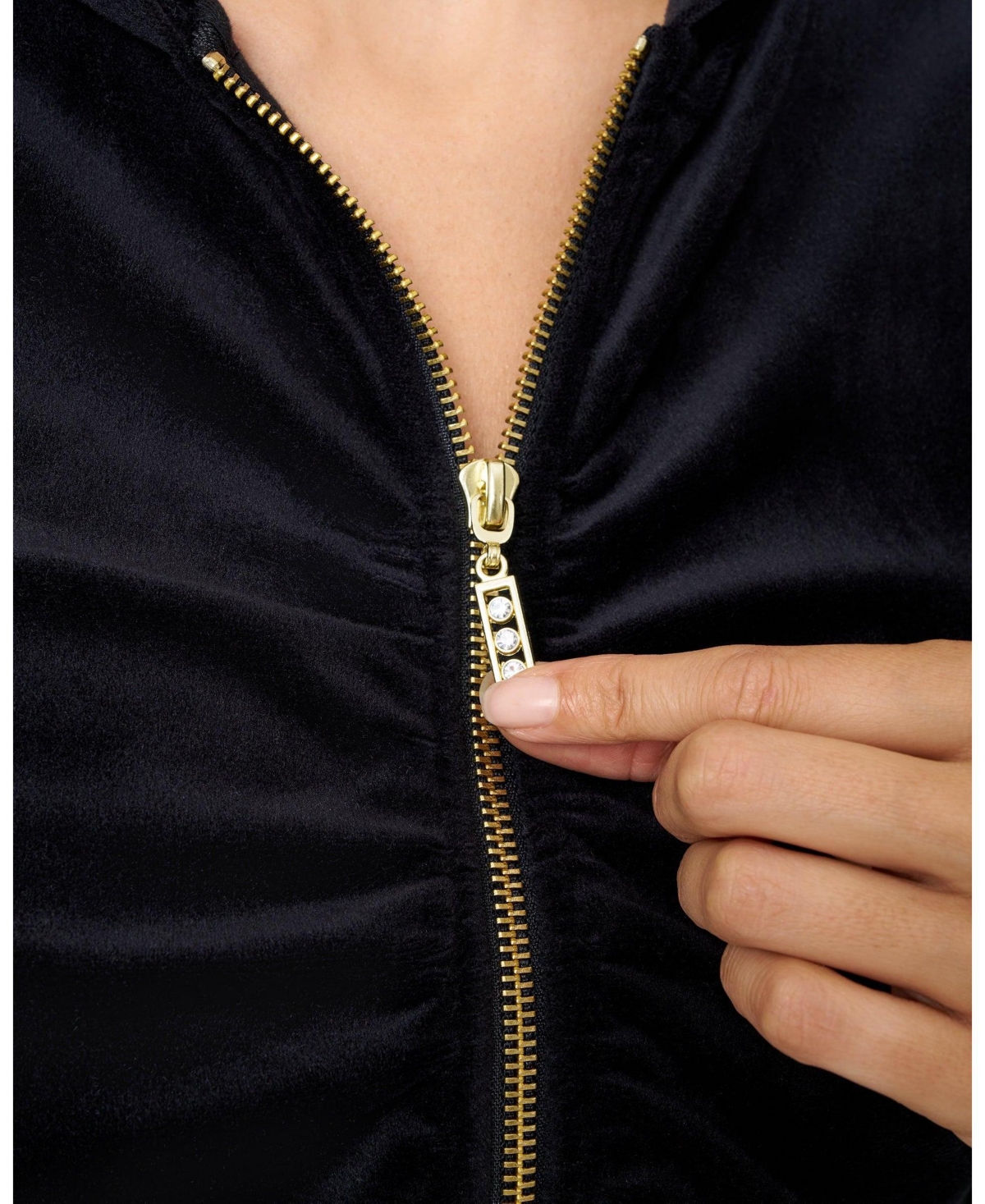 Cable & Gauge Women's Ruched Zip-Up Velour Set