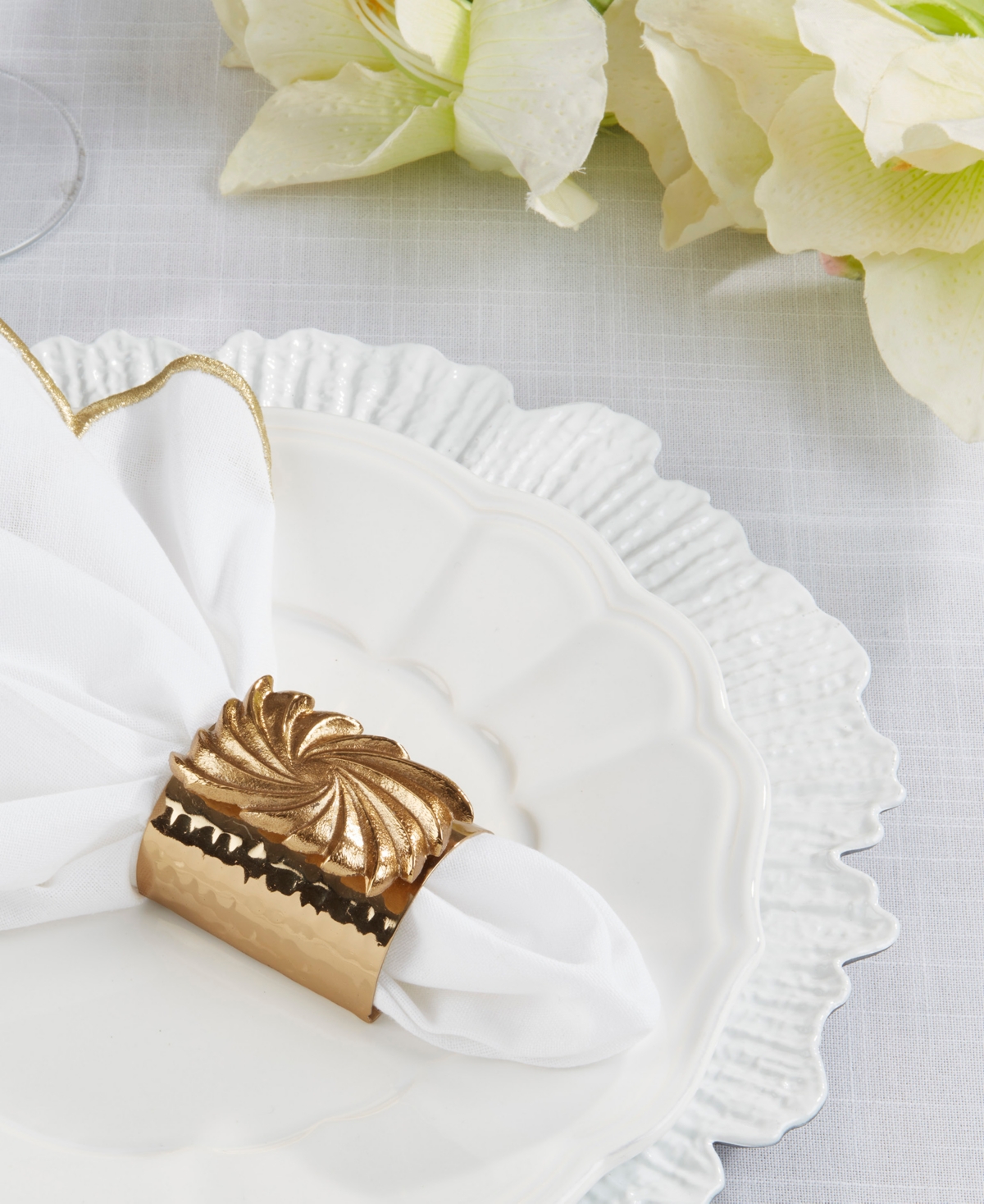 Saro Lifestyle Spun Shine Hammered Napkin Ring, Set of 4