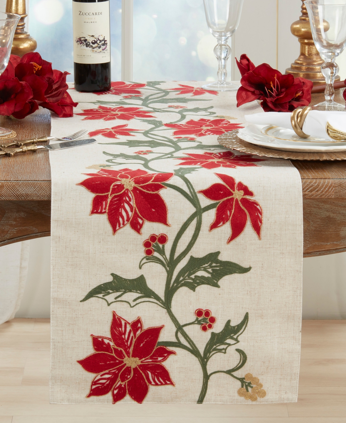 Saro Lifestyle Poinsettia Table Runner, 16" X 70" In Brown