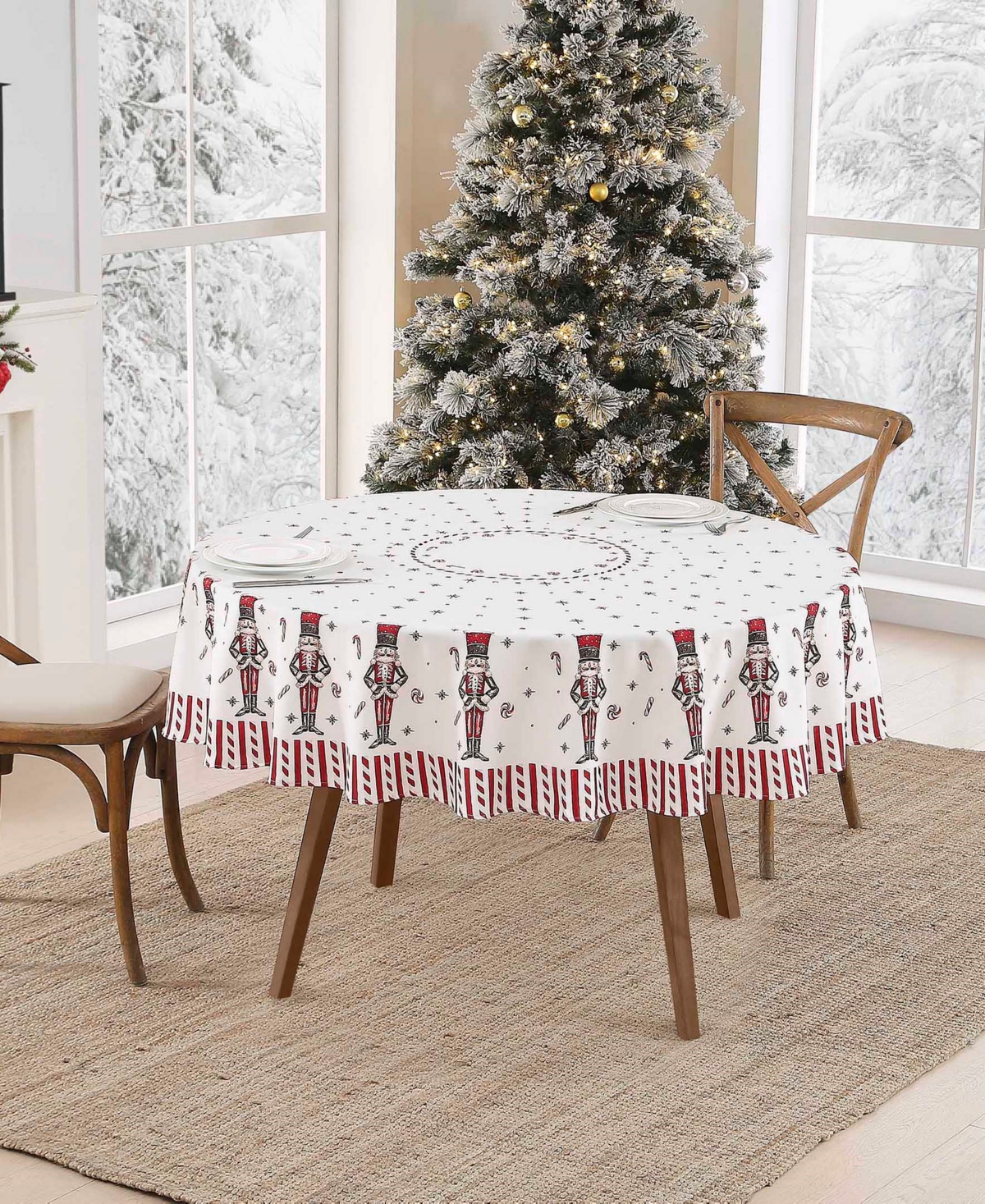Avanti Nutcracker Candy 70" Round Tablecloth