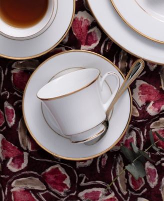Heritage Set of 4 Saucers, 6"