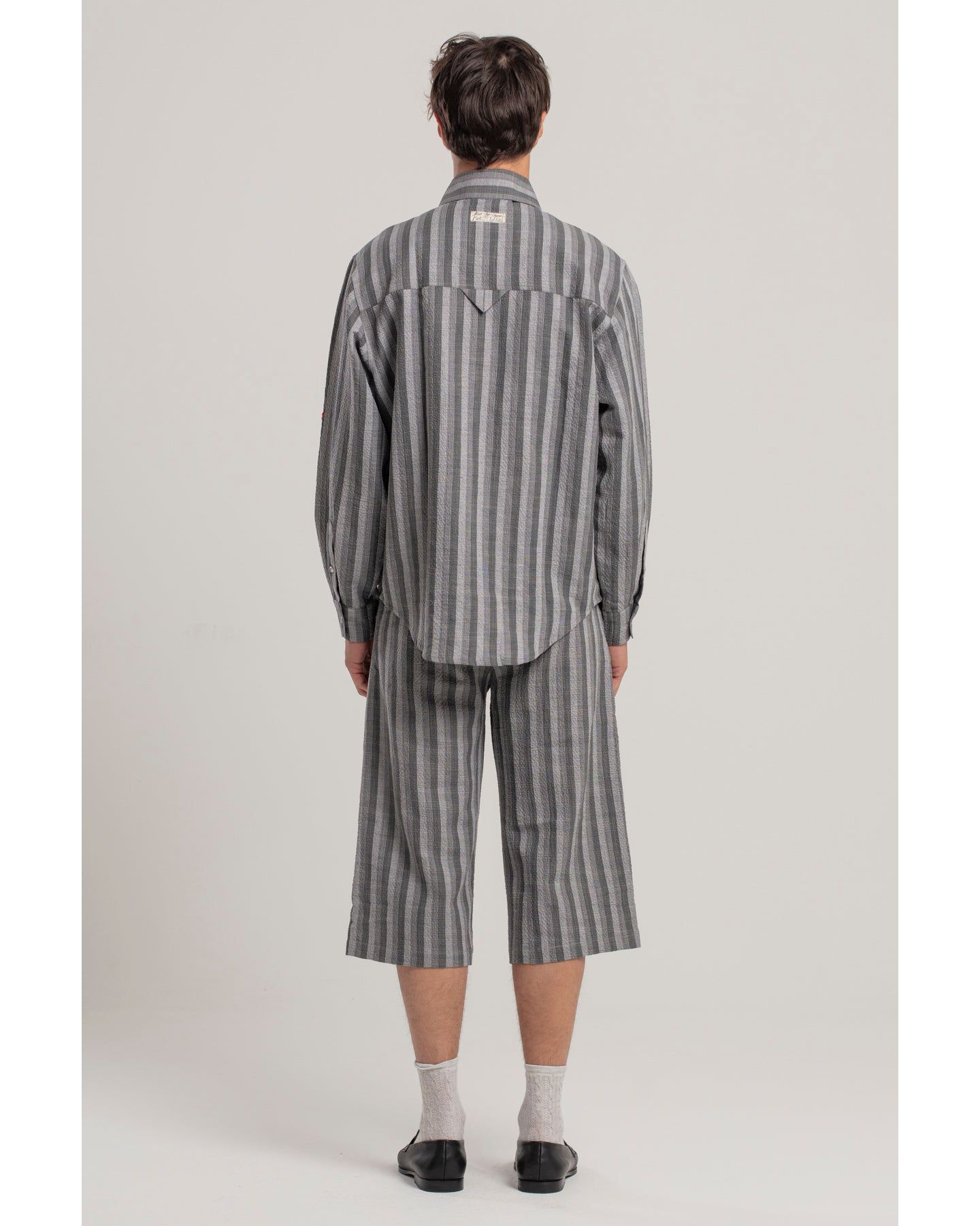 Мужские шорты PCFG Linen-Cotton Blend Checked Woven, цвет: Серый / Белый — фото 2