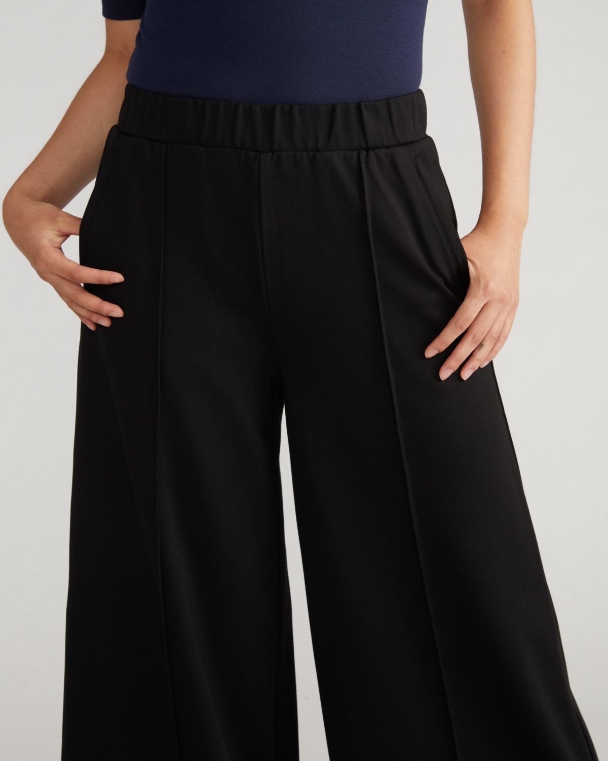 Universal Standard Womens Plus Pam Pintuck Wide Leg Ponte Pants