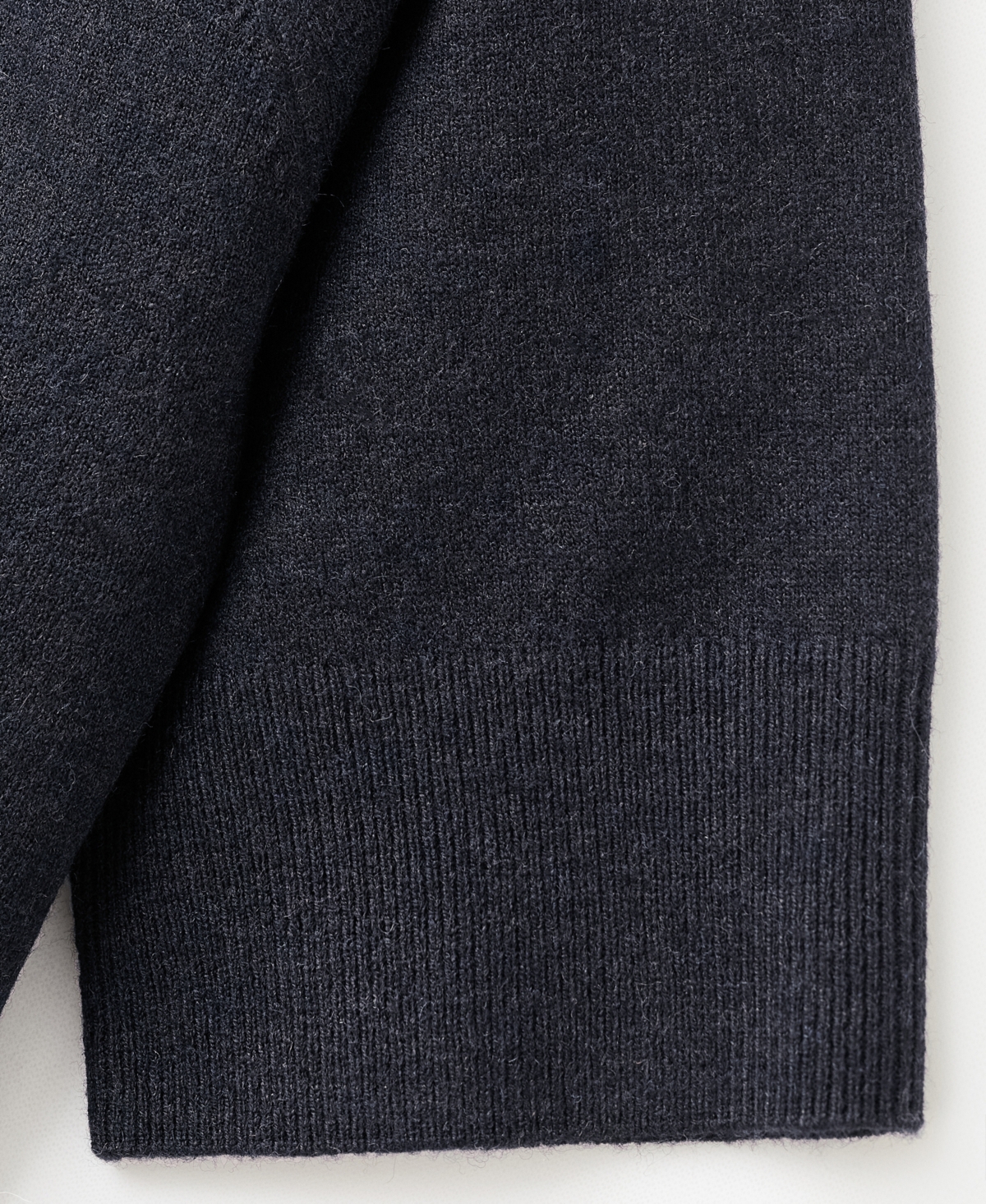 Mango Short Sleeve Sweater In Black