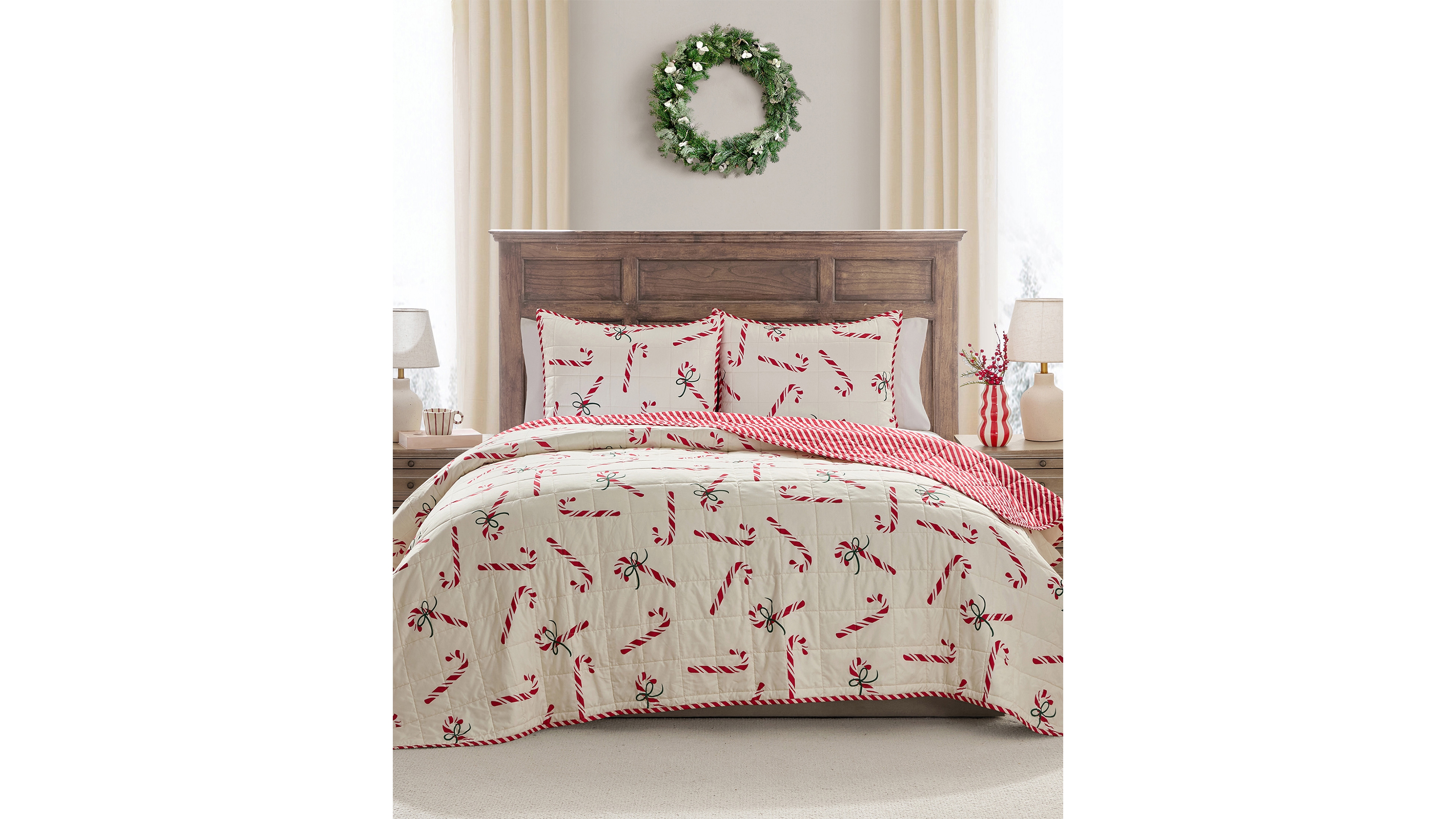 Hallmark Bedding Candy Canes Holiday 3-Pc. Quilt Set, Full/Queen