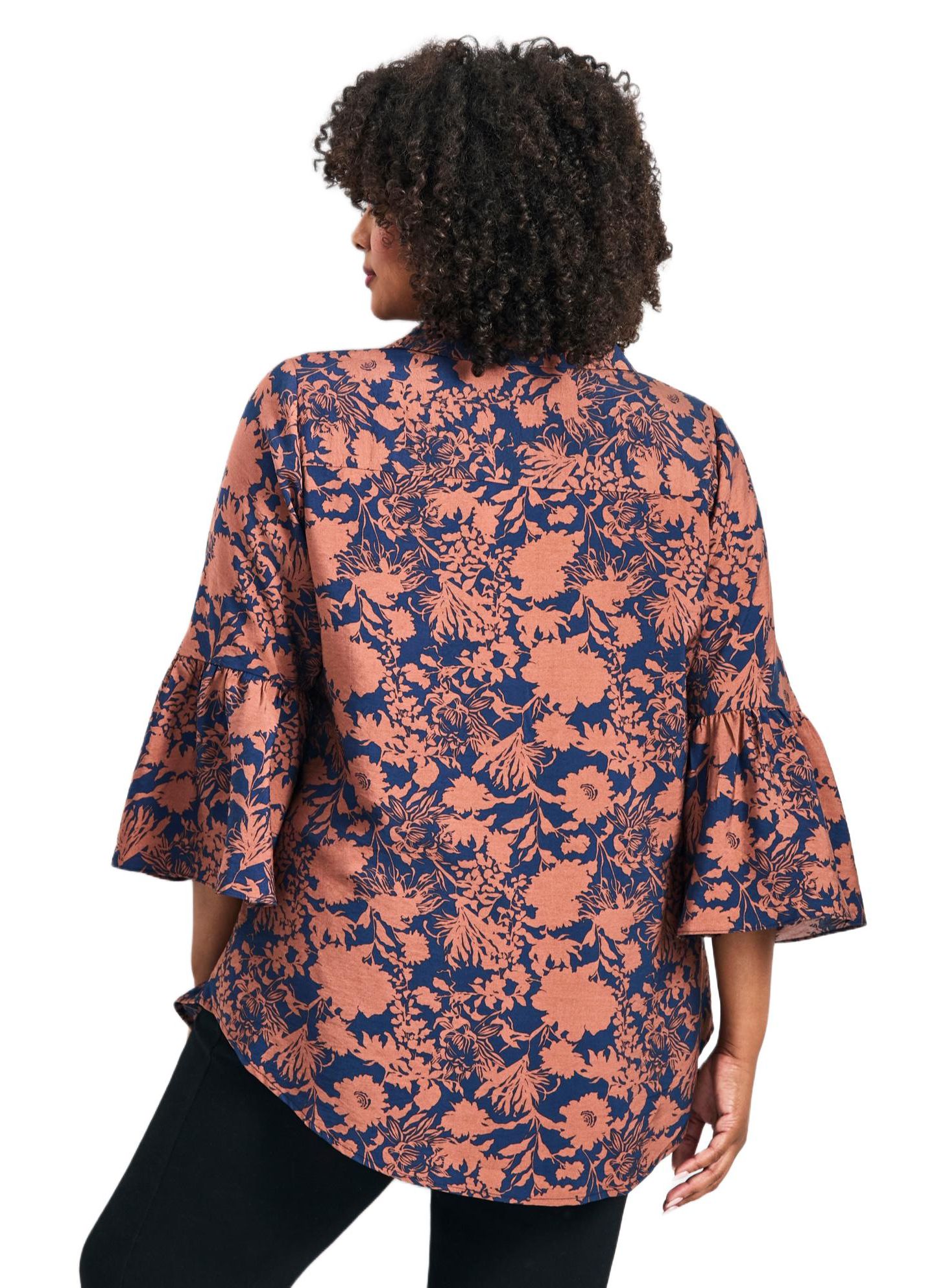 Женская рубашка Avenue Plus Size Marianne Ruffle Hem, цвет: С принтом — фото 2