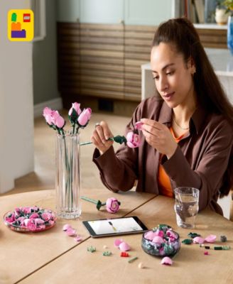 Botanicals Bouquet of Pink Roses 10374 Buildable Kit, 789 Pieces